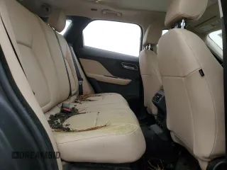 2020 Jaguar F-Pace 25t Premium z VIN SADCJ2FX1LA621776, wystawiony jako Copart lot #87417734 z przebiegiem Nie podano mil oraz Szkoda całkowita • Salvage title. Historia ofert i sprzedaży dostępna na DreamBid. Obrazek 11.