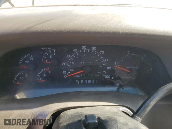2000 Ford F-350 XL with VIN 1FTSW31F7YEE20820, listed as a Copart auction lot 77496284 with 312,193 mi miles and Salvage Title. Bid and sale history available at DreamBid. Image 9.
