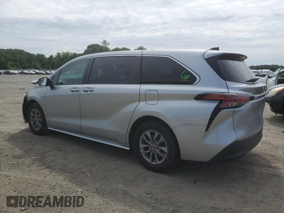 2021 Toyota Sienna LE with VIN 5TDKRKEC1MS044380, listed as a Copart auction lot 61534735 with 191,371 mi miles and Salvage title. Bid and sale history available at DreamBid. Image 2.