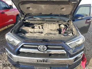 2020 Toyota 4Runner SR5 with VIN JTEBU5JR2L5830456, listed as a IAAI auction lot 41805595 with 52,525 mi miles. Bid and sale history available at carsss.com. Image 10.