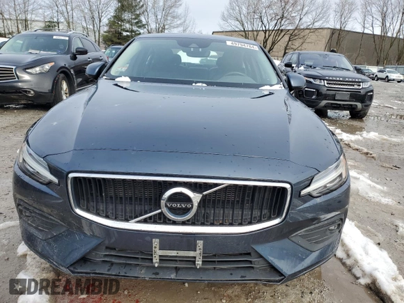 2021 Volvo S60 Momentum with VIN 7JR102FK7MG094255, listed as a Copart auction lot 49794784 with 27,021 mi miles. Bid and sale history available at carsss.com. Image 5.
