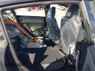 2024 Tesla Model 3 z VIN 5YJ3E1EA2RF867095, wystawiony jako IAAI lot #41550546 z przebiegiem 3 mil mil oraz . Historia ofert i sprzedaży dostępna na DreamBid. Obrazek 8.