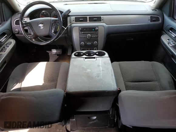 2008 Chevrolet Tahoe 3LT with VIN 1GNFC13058J219035, listed as a Copart auction lot 52613825 with 151,270 mi miles and Salvage title. Bid and sale history available at DreamBid. Image 8.