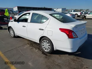2015 Nissan Versa S Plus with VIN 3N1CN7AP8FL947451, listed as a IAAI auction lot 41824980 with 156,621 mi miles. Bid and sale history available at carsss.com. Image 3.