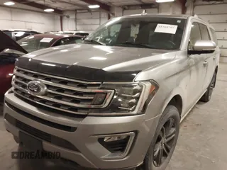 2021 Ford Expedition Max Limited z VIN 1FMJK2AT8MEA12226, wystawiony jako IAAI lot #41368705 z przebiegiem 88 051 mil mil oraz . Historia ofert i sprzedaży dostępna na DreamBid. Obrazek 17.
