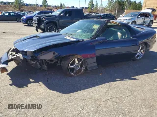 2002 Chevrolet Camaro Z28 z VIN 2G1FP22G722137152, wystawiony jako Copart lot #48016845 z przebiegiem Nie podano mil oraz Szkoda całkowita • Salvage title. Historia ofert i sprzedaży dostępna na DreamBid. Obrazek 1.