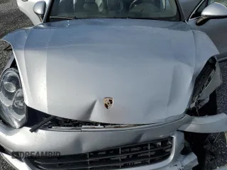 2015 Porsche Cayenne Diesel with VIN WP1AF2A2XFLA43278, listed as a Copart auction lot 59022555 with 151,469 mi miles and Salvage title. Bid and sale history available at DreamBid. Image 12.