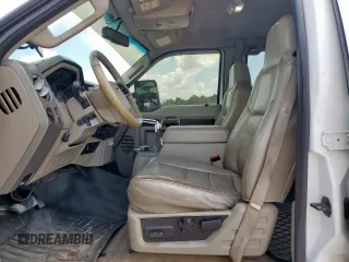 2008 Ford F-250 XL с VIN 1FTSW21R68ED59481, выставлен на аукционе Copart как лот 60091695 с пробегом 279 041 миль миль и Списание • Salvage title. История ставок и продаж доступна на DreamBid. Изображение 7.