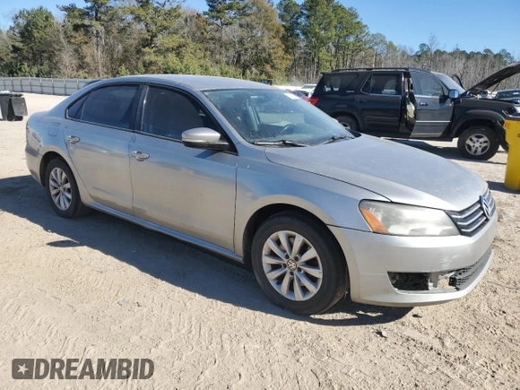 2014 Volkswagen Passat Wolfsburg Edition with VIN 1VWAS7A30EC074232, listed as a Copart auction lot 86975554 with 197,060 mi miles and Salvage title. Bid and sale history available at DreamBid. Image 4.