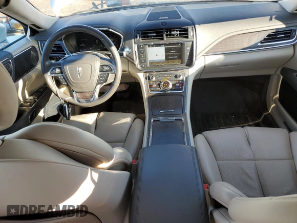 2017 Lincoln Continental Select with VIN 1LN6L9SP2H5623940, listed as a Copart auction lot 46302355 with 68,263 mi miles and Salvage title. Bid and sale history available at DreamBid. Image 8.