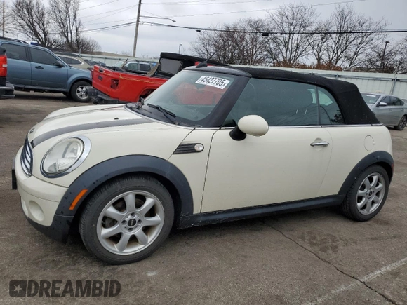2010 MINI Convertible with VIN WMWMR3C56ATZ19689, listed as a Copart auction lot 45427705 with 134,319 mi miles and Clean Title. Bid and sale history available at DreamBid. Image 1.