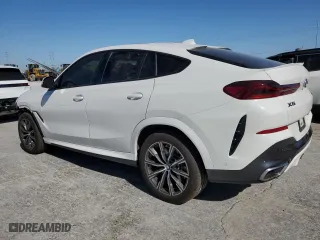 2020 BMW X6 xDrive40i with VIN 5UXCY6C00L9D45082, listed as a Copart auction lot 52588665 with 40,810 mi miles and Salvage Title. Bid and sale history available at carsss.com. Image 2.