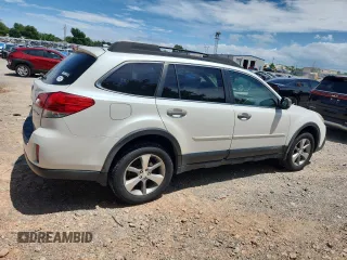 2014 Subaru Outback Limited z VIN 4S4BRCPC6E3320067, wystawiony jako Copart lot #62862245 z przebiegiem 151 065 mil mil oraz Szkoda całkowita • Salvage title. Historia ofert i sprzedaży dostępna na DreamBid. Obrazek 3.