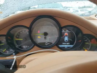 2016 Porsche Panamera S E-Hybrid z VIN WP0AD2A77GL040200, wystawiony jako Copart lot #56223035 z przebiegiem 113 659 mil mil oraz Szkody całkowita. Historia ofert i sprzedaży dostępna na DreamBid. Obrazek 9.