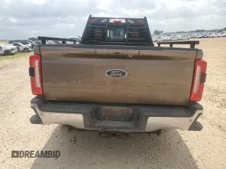 2023 Ford F-350 XL z VIN 1FT8W3BM1PEC98851, wystawiony jako Copart lot #55077865 z przebiegiem 39 819 mil mil oraz Szkoda całkowita • Salvage title. Historia ofert i sprzedaży dostępna na DreamBid. Obrazek 6.