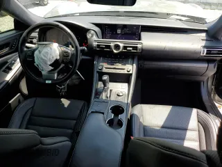 2020 Lexus RC 300 F Sport z VIN JTHGA5BC7L5010580, wystawiony jako Copart lot #55801565 z przebiegiem 1160 mil mil oraz Nie do naprawy. Historia ofert i sprzedaży dostępna na DreamBid. Obrazek 8.