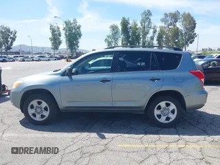 2008 Toyota RAV4 with VIN JTMZD33V085104930, listed as a IAAI auction lot 42068409 with 187,574 mi miles. Bid and sale history available at carsss.com. Image 14.
