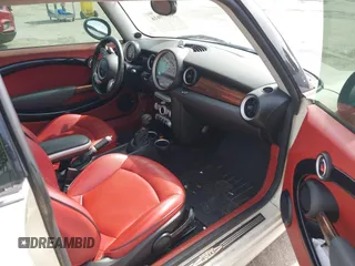 2008 MINI Hardtop S with VIN WMWMF73578TV38833, listed as a IAAI auction lot 42679616 with Not provided miles and . Bid and sale history available at DreamBid. Image 5.