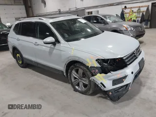 2019 Volkswagen Tiguan SEL Premium with VIN 3VV4B7AX7KM008257, listed as a IAAI auction lot 41612957 with 82,895 mi miles and . Bid and sale history available at DreamBid. Image 1.