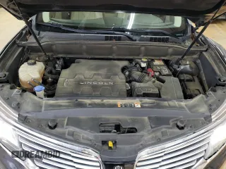 2016 Lincoln MKX Select z VIN 2LMTJ8KR3GBL21785, wystawiony jako Copart lot #52486235 z przebiegiem 147 904 mil mil oraz Szkoda całkowita • Salvage title. Historia ofert i sprzedaży dostępna na DreamBid. Obrazek 12.