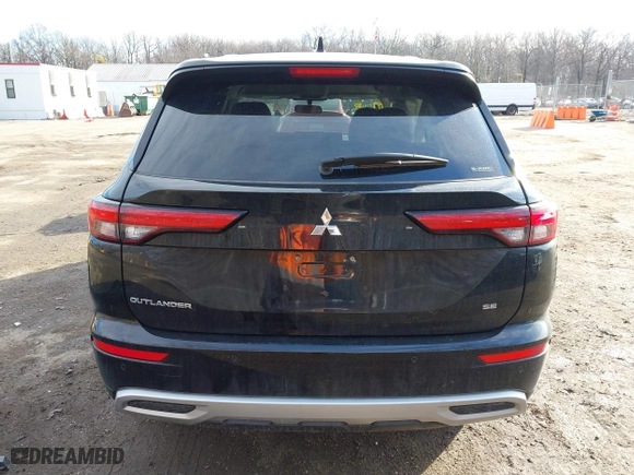 2024 Mitsubishi Outlander SE with VIN JA4J4VA8XRZ055343, listed as a IAAI auction lot 41740909 with 6,347 mi miles. Bid and sale history available at carsss.com. Image 16.