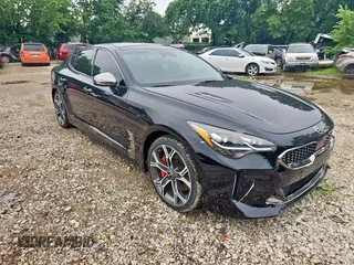 2018 Kia Stinger GT2 with VIN KNAE55LCXJ6016776, listed as a Copart auction lot 55637905 with 57,767 mi miles and Clean Title. Bid and sale history available at carsss.com. Image 1.