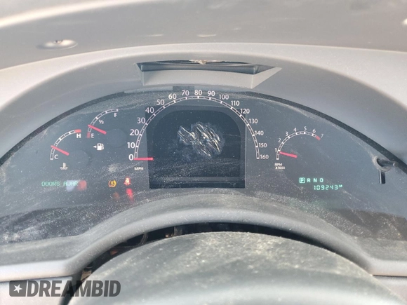 2008 Chrysler Pacifica Touring with VIN 2A8GM68X78R619504, listed as a Copart auction lot 82215024 with 109,243 mi miles and Salvage title. Bid and sale history available at DreamBid. Image 9.