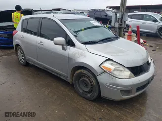 2008 Nissan Versa 1.8 SL with VIN 3N1BC13E48L401260, listed as a IAAI auction lot 41444281 with 160,212 mi miles. Bid and sale history available at carsss.com. Image 1.