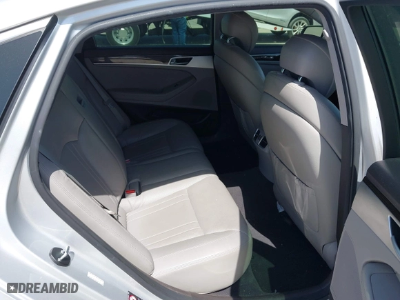 2016 Hyundai Genesis 3.8L with VIN KMHGN4JE5GU113233, listed as a IAAI auction lot 41852980 with 67,006 mi miles. Bid and sale history available at carsss.com. Image 8.