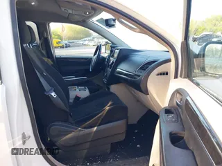 2013 Chrysler Town & Country Touring with VIN 2C4RC1BG6DR540964, listed as a IAAI auction lot 42215779 with 218,141 mi miles and . Bid and sale history available at DreamBid. Image 5.
