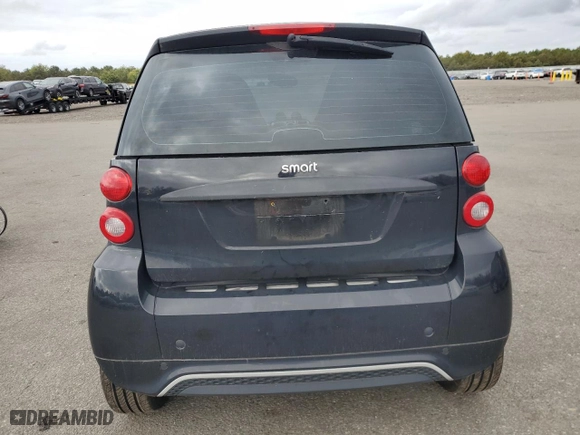 2013 Smart fortwo Pure with VIN WMEEJ3BA0DK601852, listed as a Copart auction lot 71201764 with NaN miles and Clean Title. Bid and sale history available at carsss.com. Image 6.