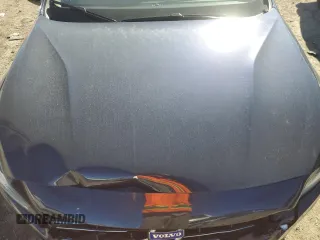 2015 Volvo V60 z VIN YV1612SC3F1188973, wystawiony jako Copart lot #39475764 z przebiegiem Nie podano mil oraz . Historia ofert i sprzedaży dostępna na DreamBid. Obrazek 11.