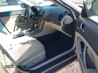 2009 Subaru Outback Ltd with VIN 4S4BP66C397323872, listed as a IAAI auction lot 41709253 with 999,999 mi miles. Bid and sale history available at carsss.com. Image 5.