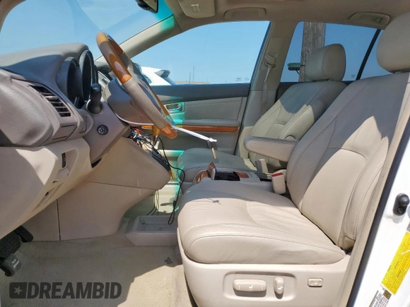 2008 Lexus RX 350 z VIN 2T2GK31UX8C036500, wystawiony jako Copart lot #58795735 z przebiegiem 110 150 mil mil oraz Szkoda całkowita • Salvage title. Historia ofert i sprzedaży dostępna na DreamBid. Obrazek 7.