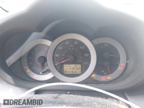 2007 Toyota RAV4 Sport z VIN JTMBD32V676049900, wystawiony jako IAAI lot #42310343 z przebiegiem 278 705 mil mil oraz . Historia ofert i sprzedaży dostępna na DreamBid. Obrazek 7.