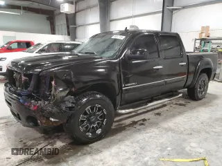 2007 GMC Sierra Denali z VIN 2GTEK638471671836, wystawiony jako Copart lot #86847134 z przebiegiem Nie podano mil oraz Szkody całkowita. Historia ofert i sprzedaży dostępna na DreamBid. Obrazek 1.