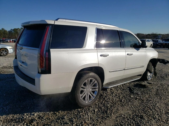 2016 Cadillac Escalade with VIN 1GYS3AKJ8GR374254, listed as a Copart auction lot 88263375 with 131,131 mi miles and Salvage Title. Bid and sale history available at carsss.com. Image 3.
