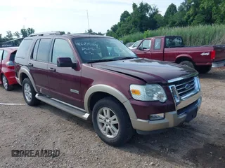 2006 Ford Explorer Eddie Bauer с VIN 1FMEU74E06UB25277, выставлен на аукционе IAAI как лот 42621934 с пробегом 121 658 миль миль и . История ставок и продаж доступна на DreamBid. Изображение 1.