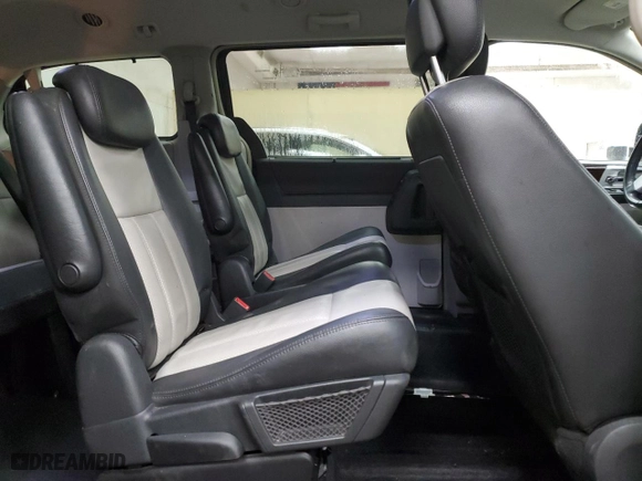 2010 Chrysler Town & Country Touring Plus with VIN 2A4RR8D17AR415512, listed as a Copart auction lot 49736145 with 141,127 mi miles and Clean Title. Bid and sale history available at carsss.com. Image 11.