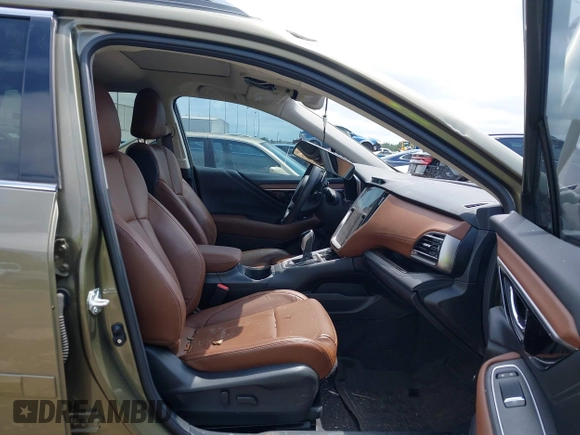 2021 Subaru Outback Touring XT with VIN 4S4BTGPD8M3210606, listed as a IAAI auction lot 42061793 with 17,550 mi miles and . Bid and sale history available at DreamBid. Image 5.
