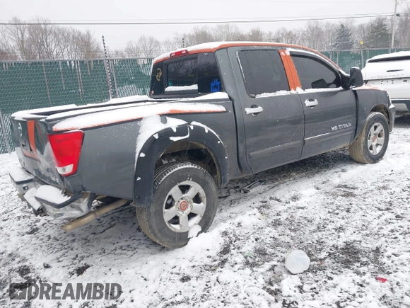 2007 Nissan Titan LE with VIN 1N6BA07B47N226260, listed as a IAAI auction lot 40917076 with 265,363 mi miles. Bid and sale history available at carsss.com. Image 4.