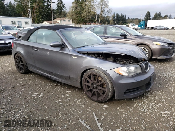 2008 BMW 1 Series 135i z VIN WBAUN93528VK39771, wystawiony jako Copart lot #87970105 z przebiegiem 88 618 mil mil oraz Szkoda całkowita • Salvage title. Historia ofert i sprzedaży dostępna na DreamBid. Obrazek 4.