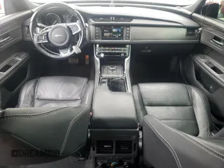 2018 Jaguar XF with VIN SAJBG4FV8JCY69204, listed as a Copart auction lot 50270335 with 45,243 mi miles and Salvage Title. Bid and sale history available at DreamBid. Image 8.
