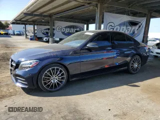 2020 Mercedes-Benz C 300 z VIN WDDWF8DB3LR530908, wystawiony jako Copart lot #58015975 z przebiegiem 60 818 mil mil oraz Szkoda całkowita • Salvage title. Historia ofert i sprzedaży dostępna na DreamBid. Obrazek 1.
