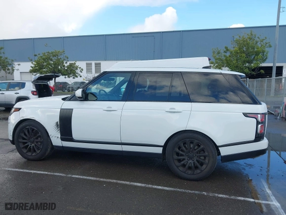 2019 Land Rover Range Rover with VIN SALGR2RV3KA563015, listed as a IAAI auction lot 41680460 with 83,463 mi miles. Bid and sale history available at carsss.com. Image 14.