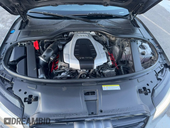 2018 Audi A8 L with VIN WAU44AFD1JN000497, listed as a Copart auction lot 41959925 with 169,713 mi miles and Clean Title. Bid and sale history available at carsss.com. Image 8.