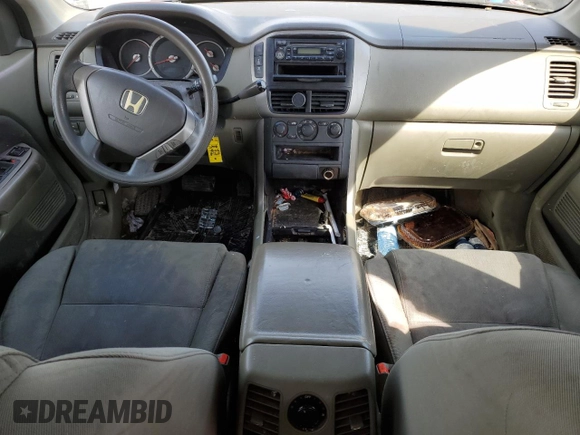 2006 Honda Pilot LX with VIN 2HKYF18176H001128, listed as a Copart auction lot 48540355 with 251,420 mi miles and Clean Title. Bid and sale history available at DreamBid. Image 8.