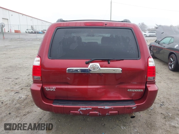 2008 Toyota 4Runner SR5 with VIN JTEZU14R78K004536, listed as a IAAI auction lot 41542110 with 219,297 mi miles. Bid and sale history available at carsss.com. Image 17.