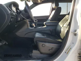 2018 Jeep Grand Cherokee High Altitude with VIN 1C4RJFCM1JC390077, listed as a Copart auction lot 82932604 with 124,561 mi miles and Clean Title. Bid and sale history available at carsss.com. Image 7.