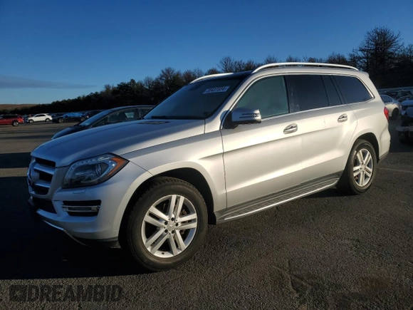 2015 Mercedes-Benz GL-Class GL 450 with VIN 4JGDF6EE9FA522972, listed as a Copart auction lot 38437034 with 104,463 mi miles. Bid and sale history available at carsss.com. Image 1.